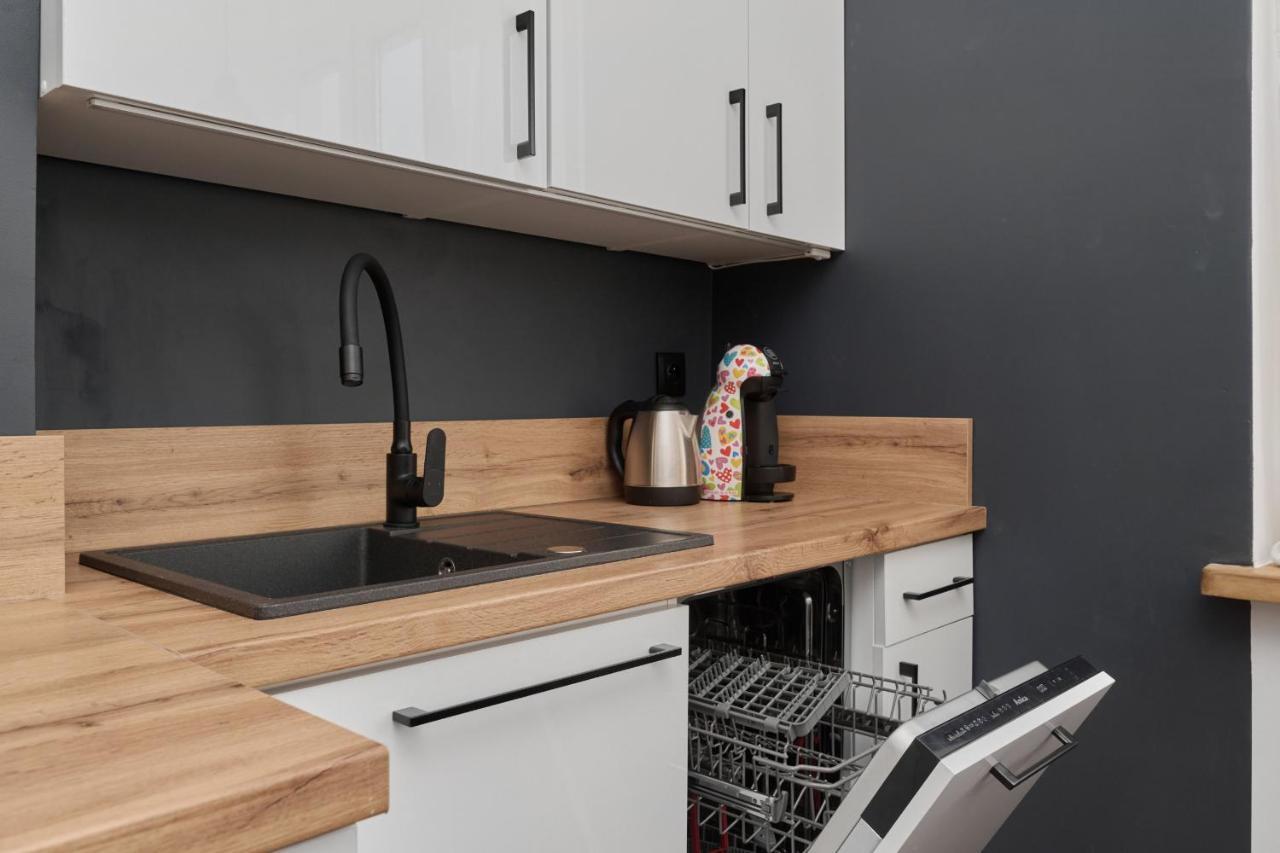 Apartment Norwida With Balcony Downtown By Renters Breslau