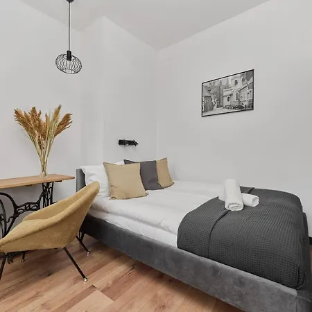 Norwida Apartment With Balcony Downtown Wroclaw By Noclegi Renters Exterior foto