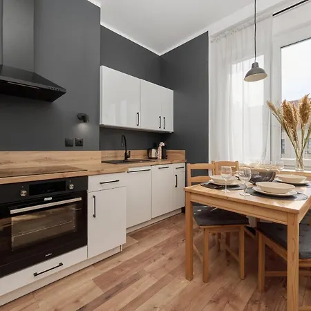 Norwida Apartment With Balcony Downtown Wroclaw By Noclegi Renters Exterior foto