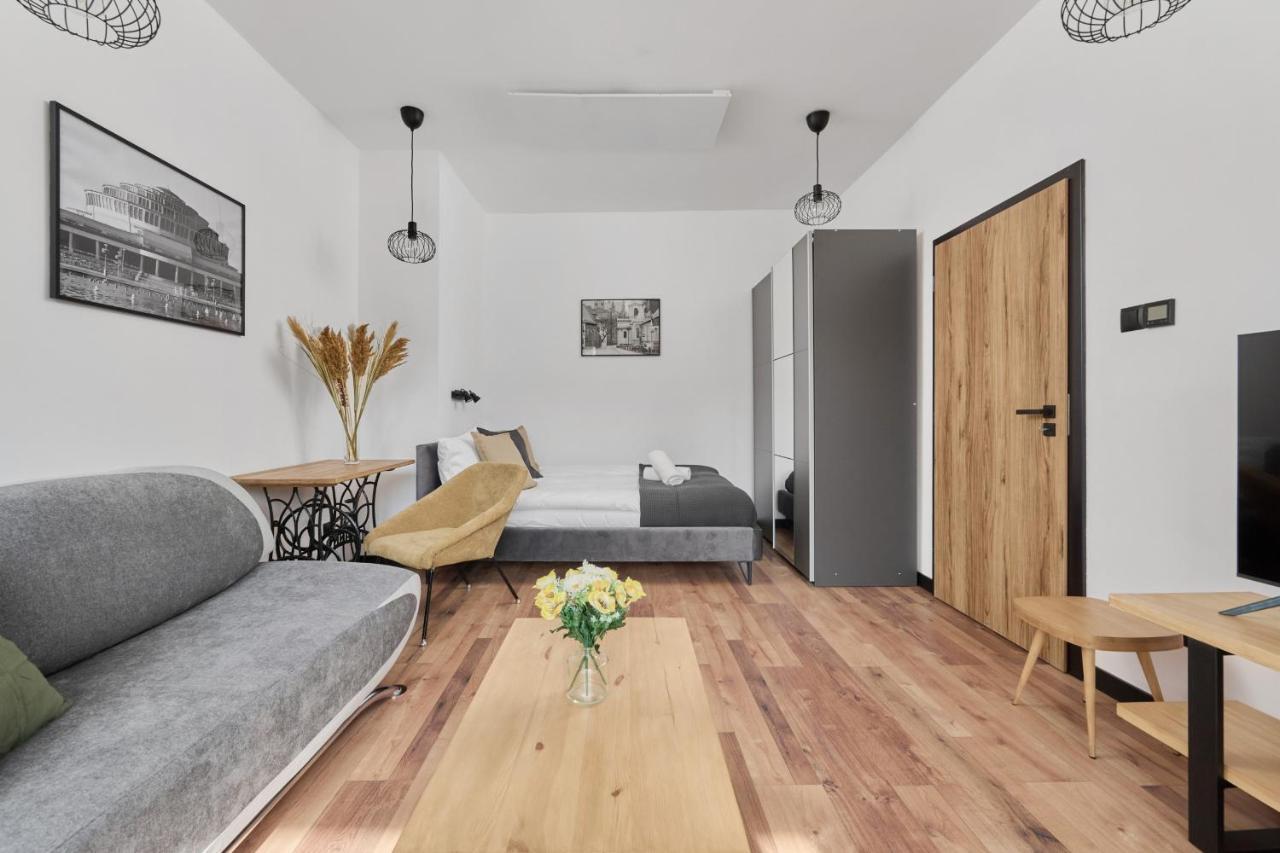 Apartmán Norwida With Balcony Downtown By Renters Vratislav